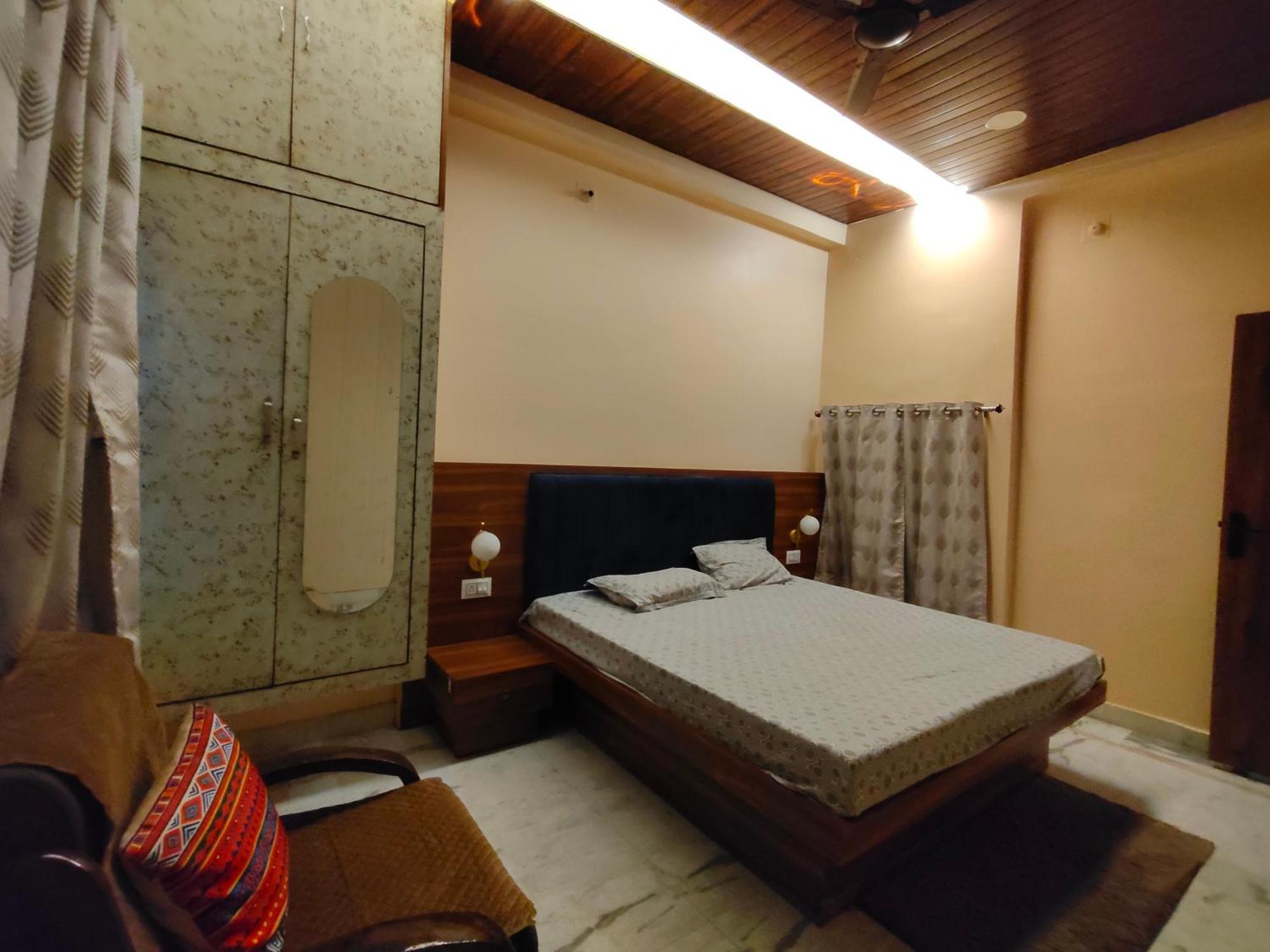 Kashivas - Spacious 2Bhk Near Assi Ghat Bénarès Extérieur photo