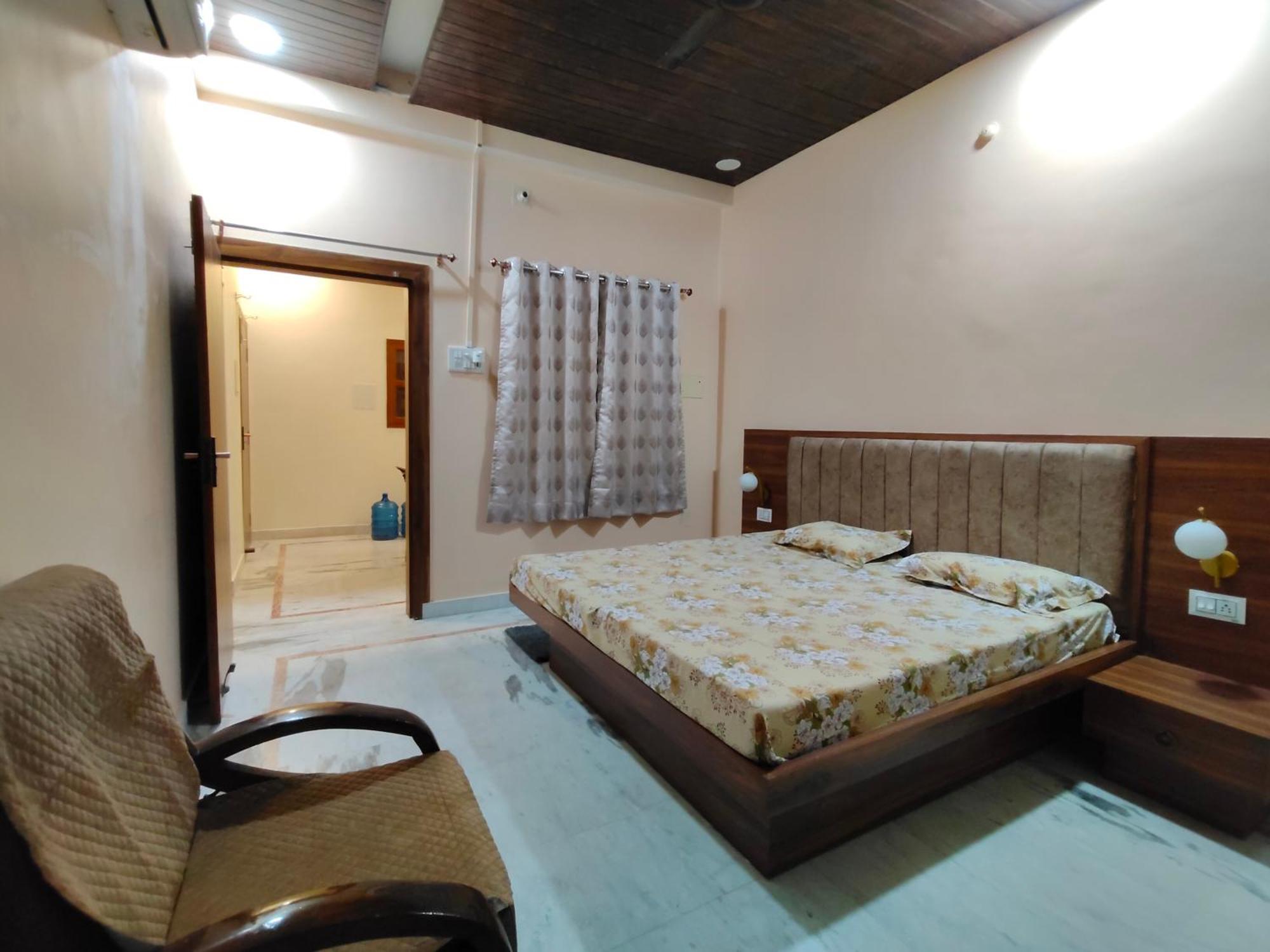 Kashivas - Spacious 2Bhk Near Assi Ghat Bénarès Extérieur photo